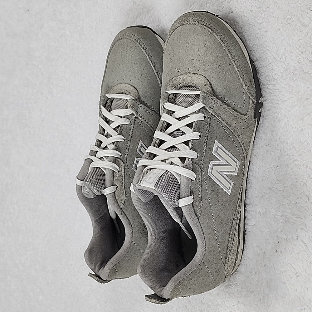 New Balance Gray And White 460 Lace Up Sneakers